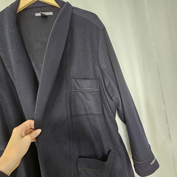 Saks Fifth Avenue Men's Full Length Navy Blue Robe Cashmere Silk Smoking Jacket - Picture 6 of 16